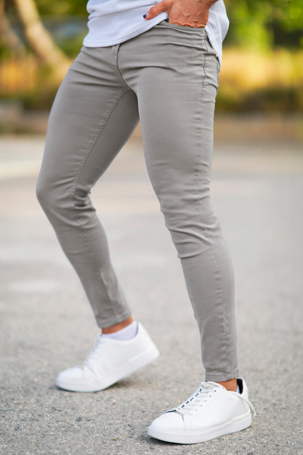 Men's Light Gray Skinny Jean