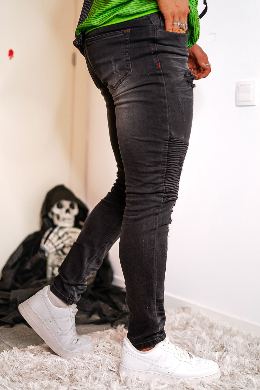 Men's Black High Waisted Skinny Jean - Ripped